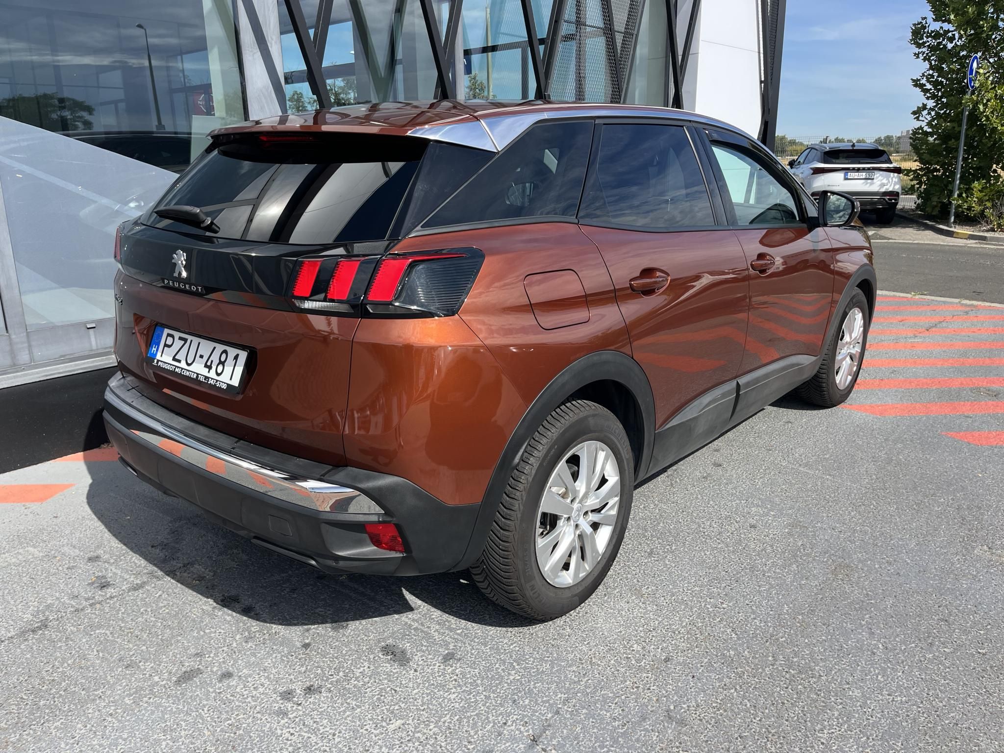 PEUGEOT 3008 1.2 PureTech Active EURO6.2 Magyarországi! Leinformálható! Vezetett szervizkönyv! - 5. kép