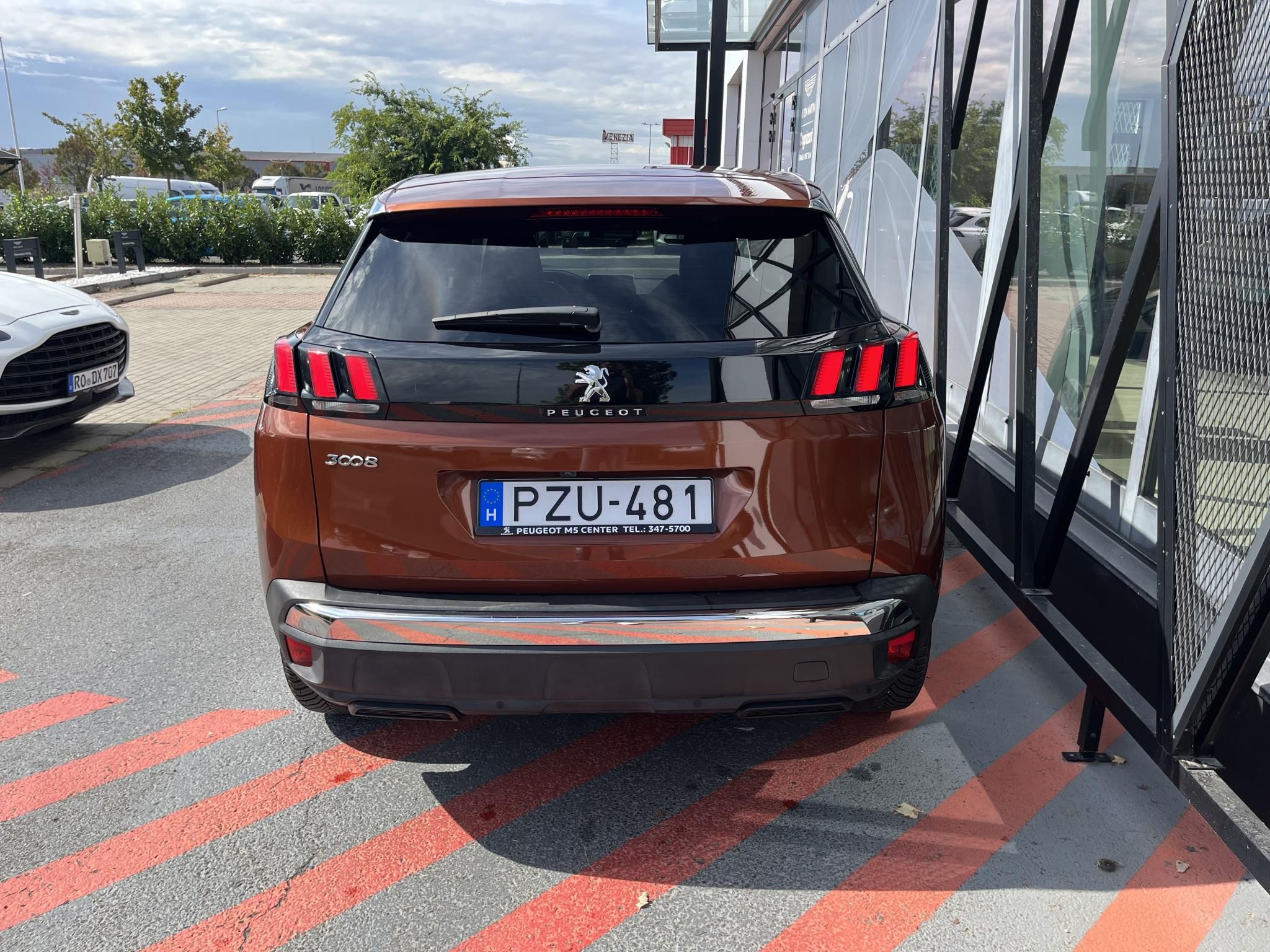 PEUGEOT 3008 1.2 PureTech Active EURO6.2 Magyarországi! Leinformálható! Vezetett szervizkönyv! - 6. kép