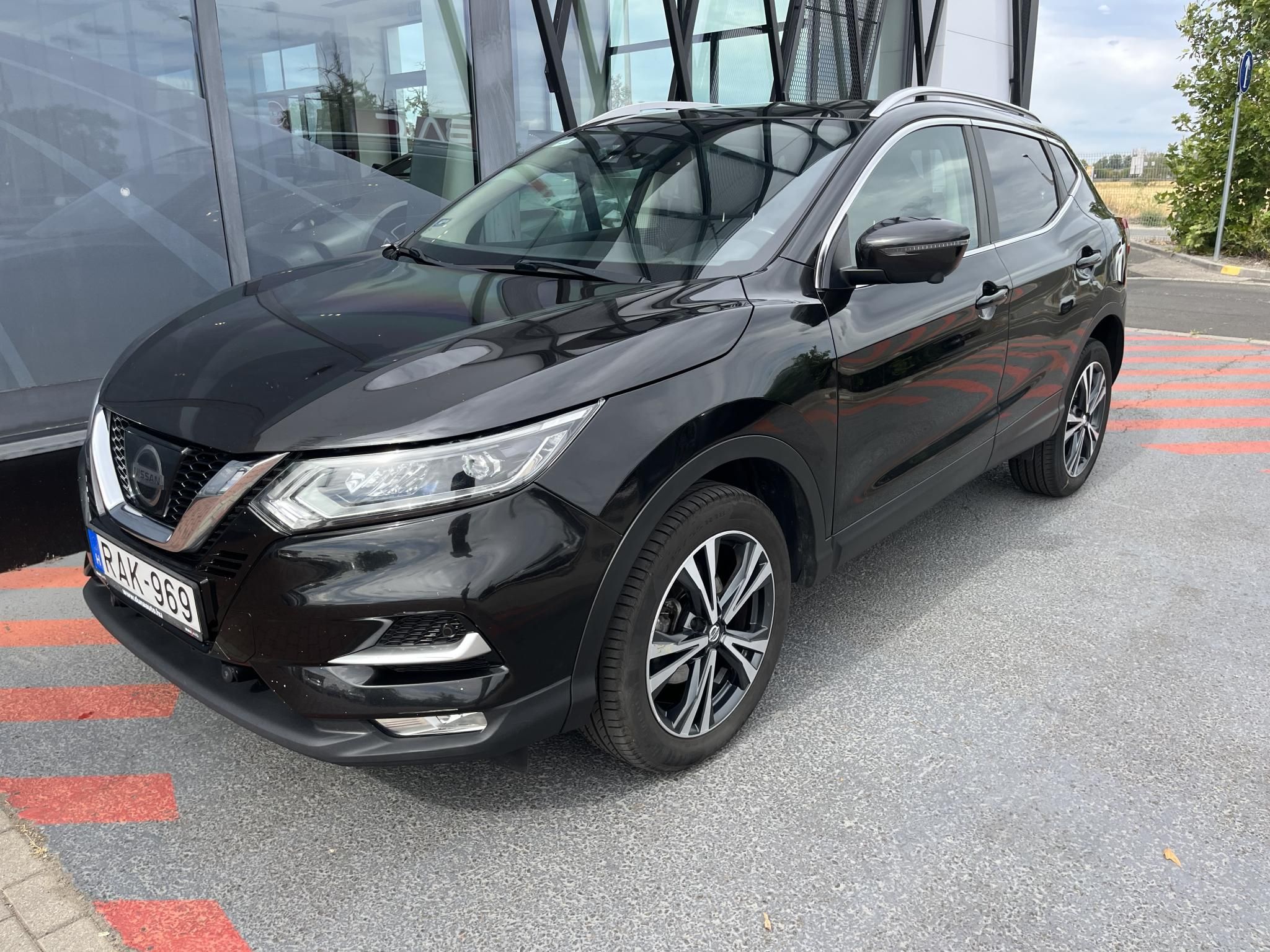 NISSAN QASHQAI 1.6 DIG-T N-Connecta Magyarországi! Leinformálható! - 3. kép