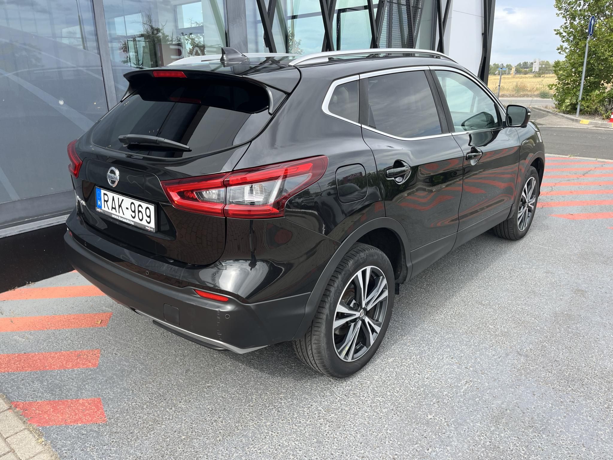 NISSAN QASHQAI 1.6 DIG-T N-Connecta Magyarországi! Leinformálható! - 5. kép