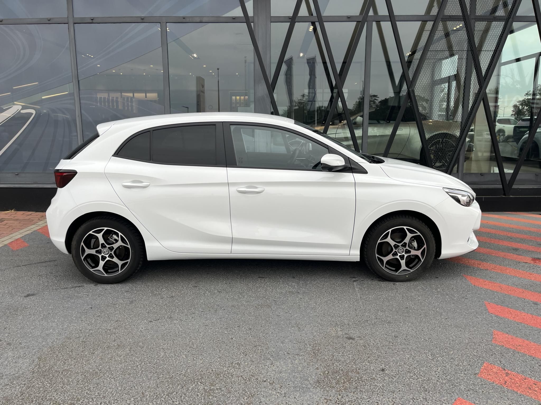 MG MG3 3 1.5 GDI Hybrid+ Luxury DCT Áfa visszaigényelhető! Garanciális! Magyarországi! Leinformálható! - 4. kép