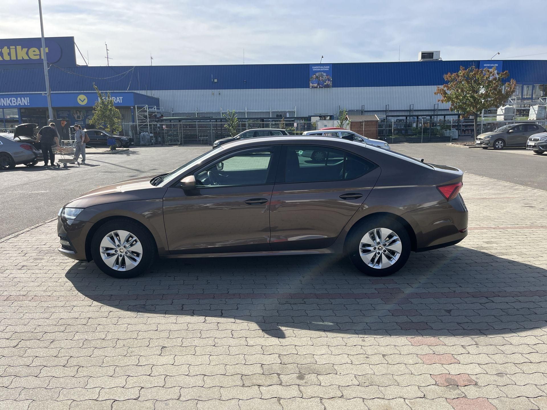 SKODA OCTAVIA 1.5 TSI ACT Ambition Magyarországi! Leinformálható! Vezetett szervizkönyv! - 3. kép