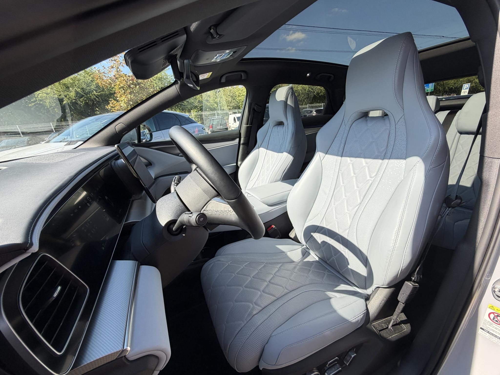 BYD SEALION 7