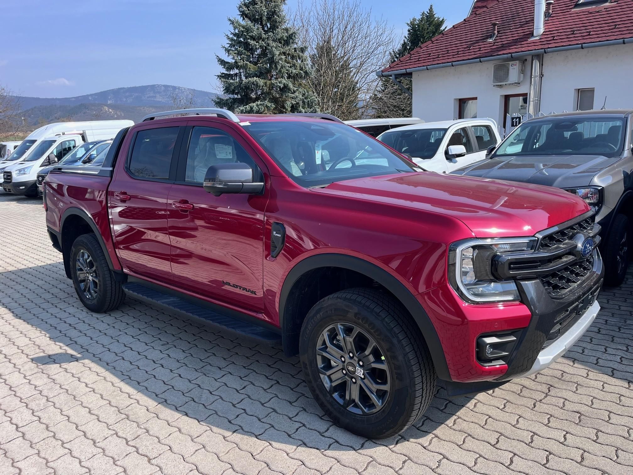FORD RANGER 2.0 TDCi EcoBlue 4x4 Wildtrak (Automata) KÉSZLETRŐL AZONNAL!